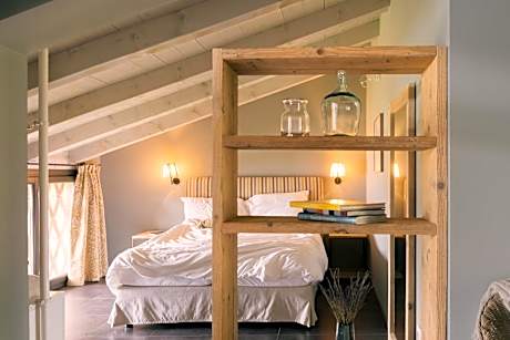 Suite with Lake View