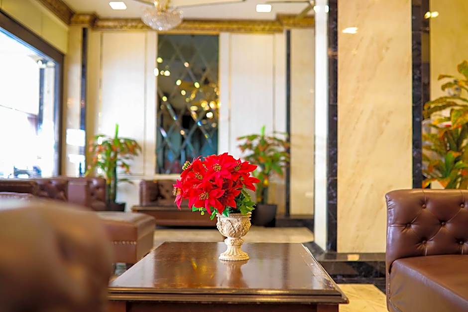 Land Royal Residence