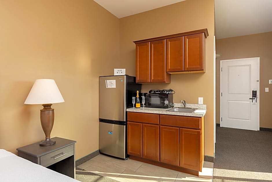 Brinton Suites