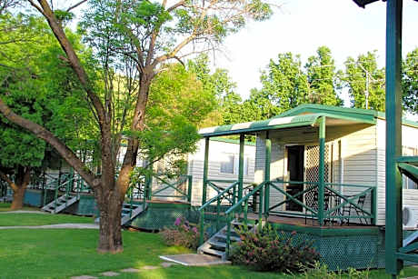Gundagai Cabins & Tourist Park