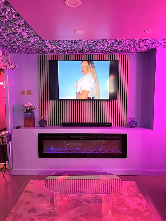Manchester's ONLY private party suite for 12 with Makeup Room