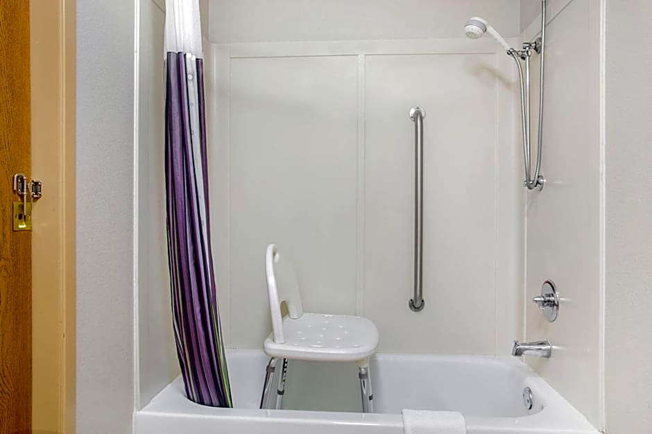 La Quinta Inn & Suites by Wyndham Springfield South
