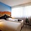 Break Hotel