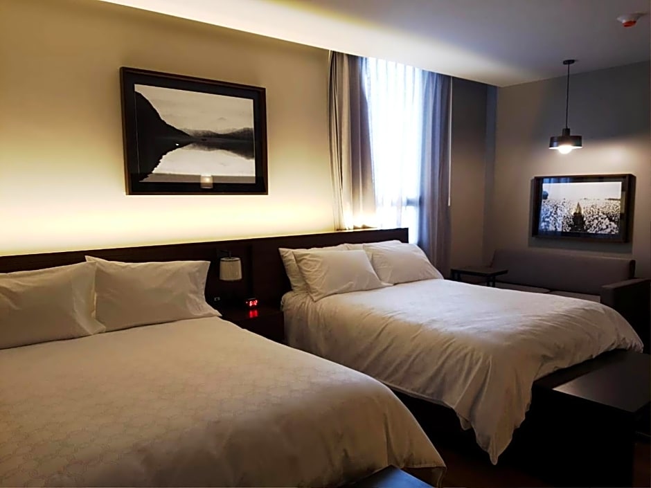 Staybridge Suites Guadalajara Novena