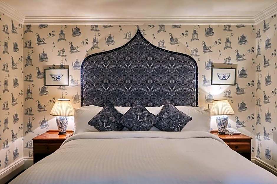 New House Country Hotel