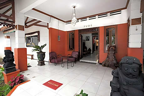 RedDoorz  near Brawijaya University