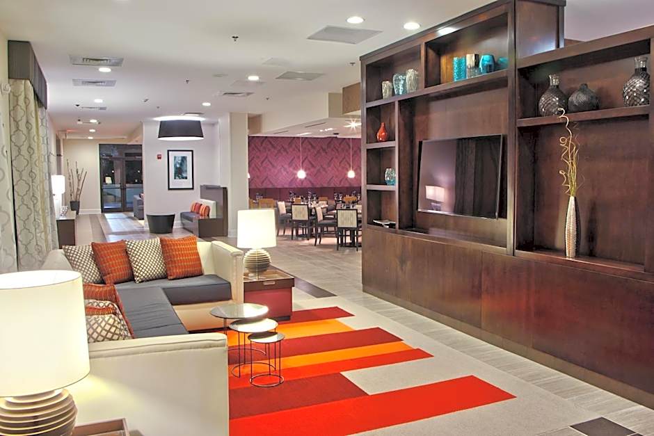 Holiday Inn Charlotte Airport By IHG