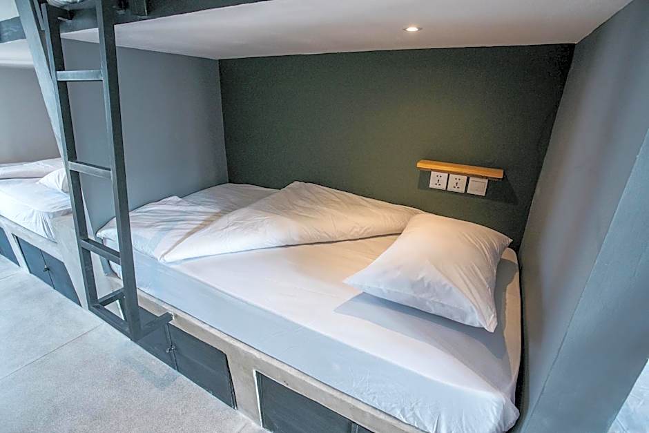 Rhythm & Rumble Hostel