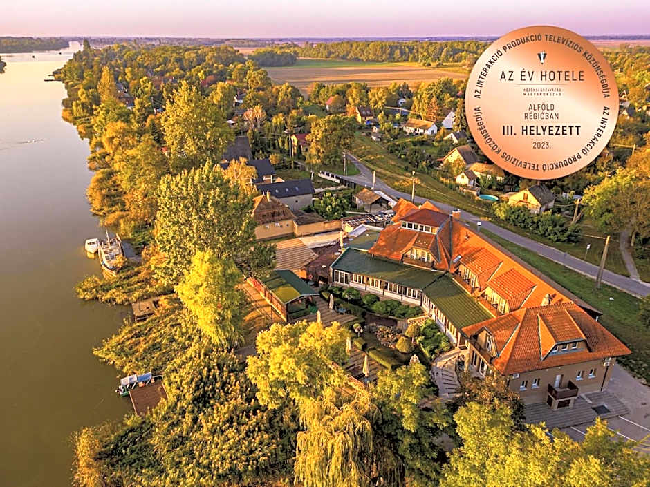 Mártoni Resort & Restaurant