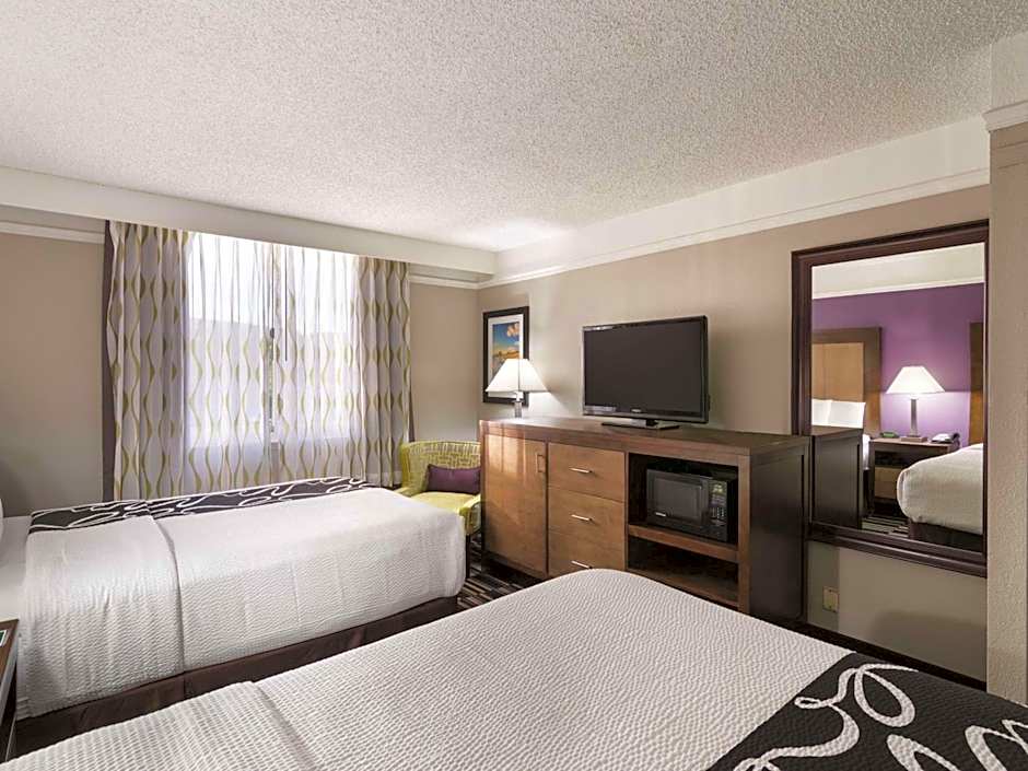 La Quinta Inn & Suites by Wyndham Jupiter