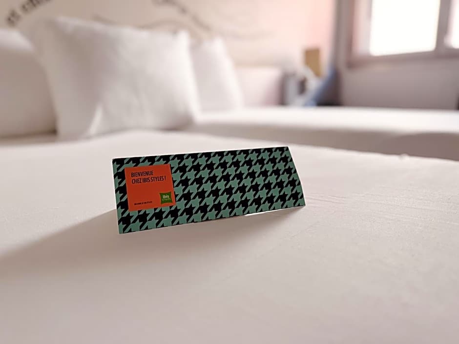 Ibis Styles Paris Tolbiac Bibliotheque