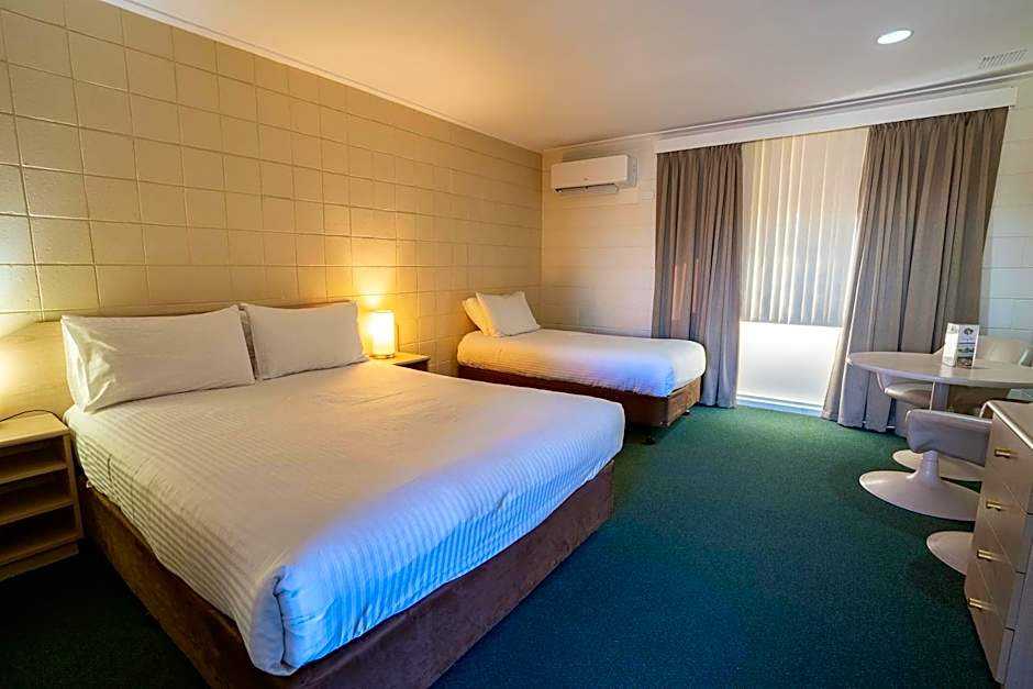 Hospitality Geraldton, SureStay by Best Western