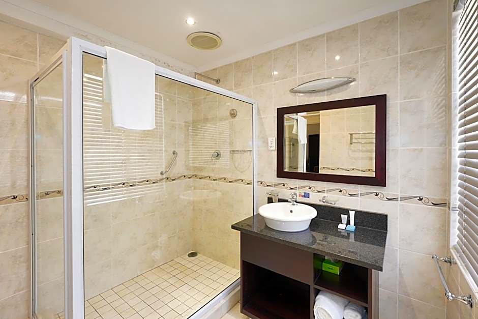 Cumberland Hotel & Conference Centre Worcester