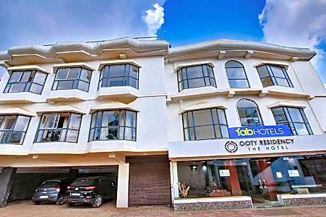 FabExpress Ooty Residency