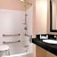 Dubuque Inn and Suites