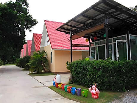 Thorfan Resort