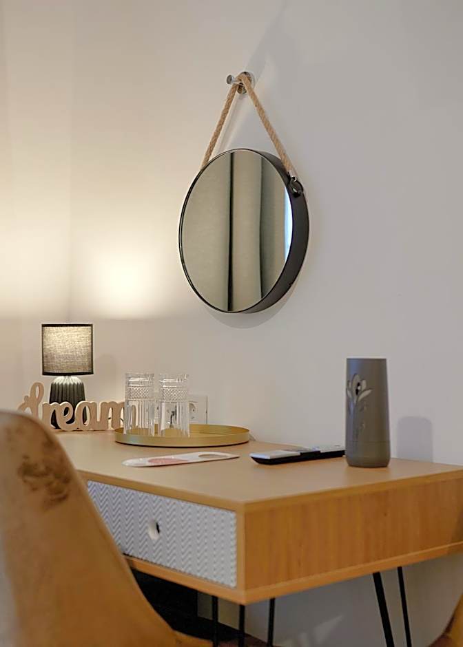 Chop Old House Hotel