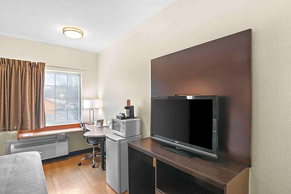 Quality Inn Queensbury - Lake George Area