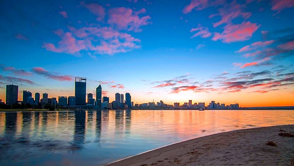 Holiday Inn Perth City Centre By IHG