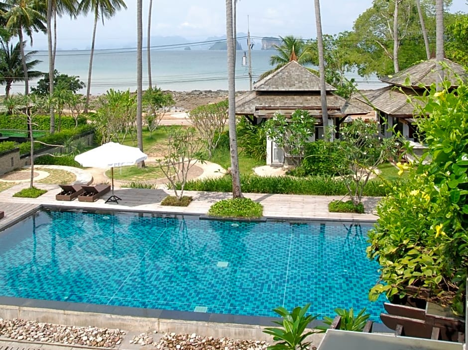 Niramaya Villa & Wellness Resort