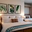 Flamboyan Hotel & Residences