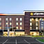 La Quinta Inn & Suites by Wyndham Mount Laurel Moorestown