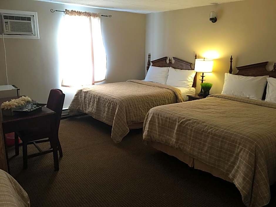 The Falls Family Lodge