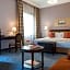 Le Bristol Hotel