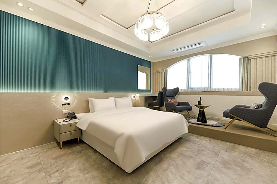 Gunsan Stay Tourist Hotel