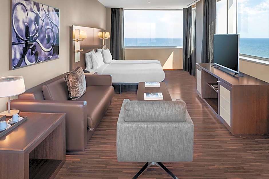 AC Hotel by Marriott Barcelona Forum