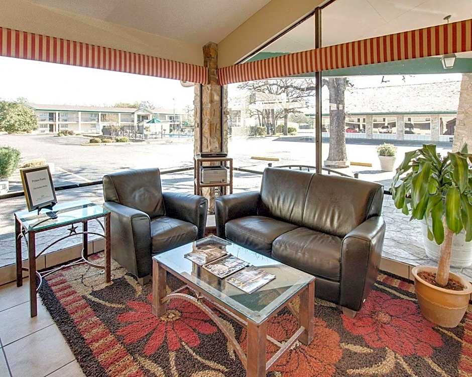 Days Inn By Wyndham Gatesville