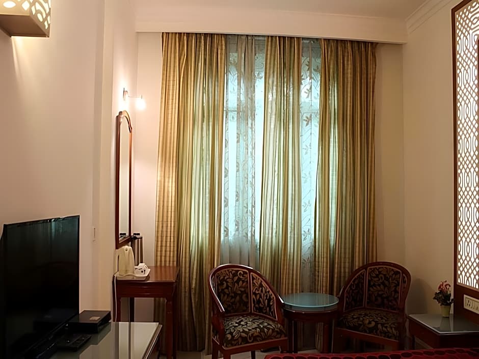 Hotel Grand President