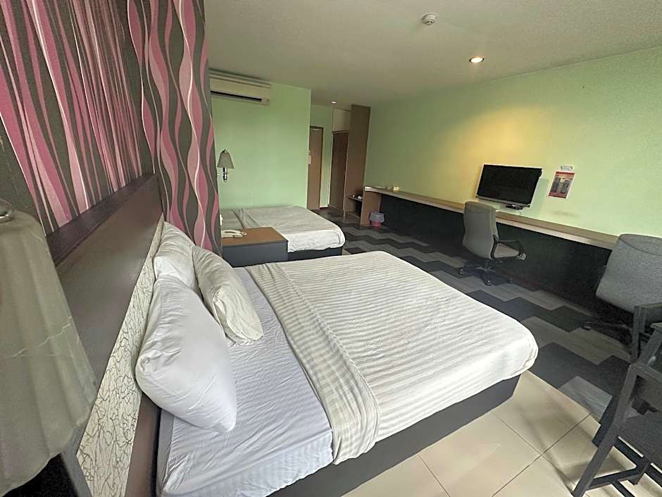 Midtown Villa Hotel