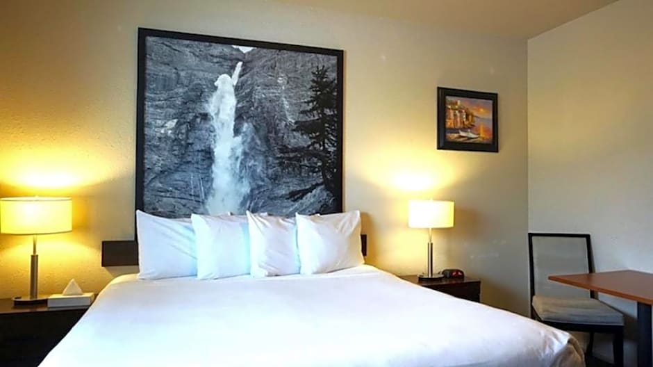 High Point Inn & Suites Peace River