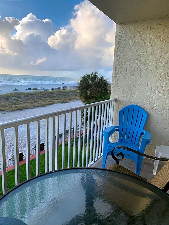 Island Inn unit 315