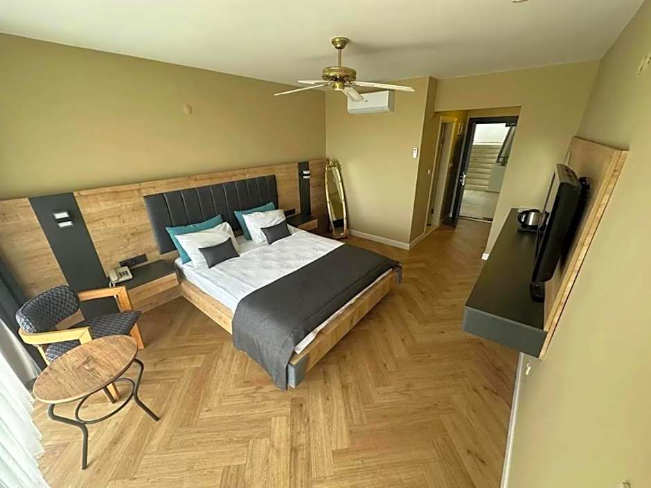Hotel Carina
