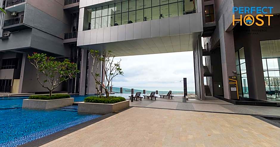 Imperio Residence Seafront by Perfect Host