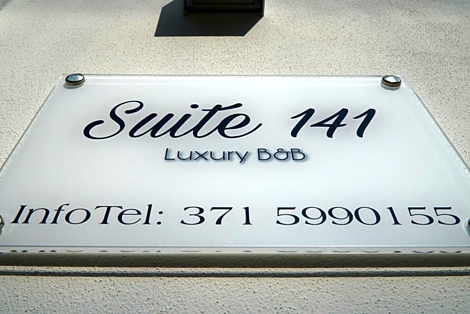 Suite 141 - Luxury B&B