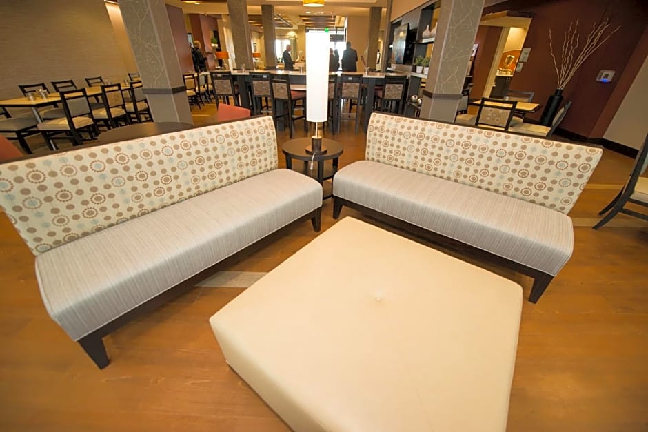 Holiday Inn Express & Suites Denver South - Castle Rock By IHG