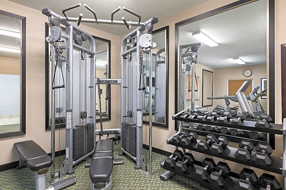 Candlewood Suites Bismarck By IHG