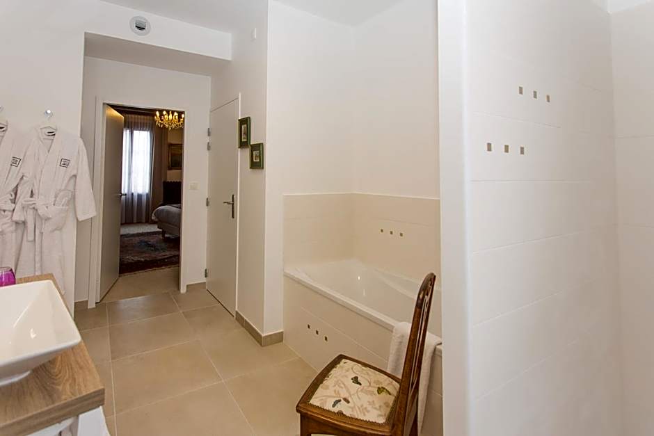 Hotel Spa - Au Charme Rabelaisien