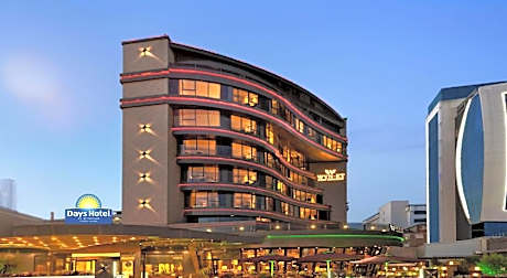 Days Hotel by Wyndham Istanbul Maltepe