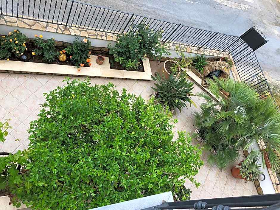 El Nur Bed & Breakfast