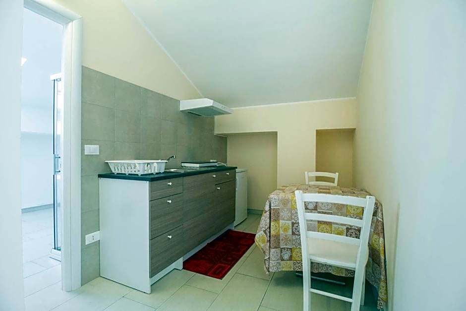 Royal Playa Suite and Apartament -private parking- self chek out