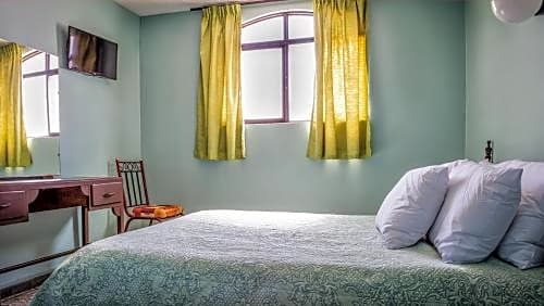 Hotel Emily