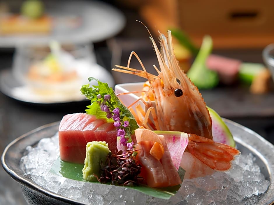 Akan Tsuruga Bessou Hinanoza