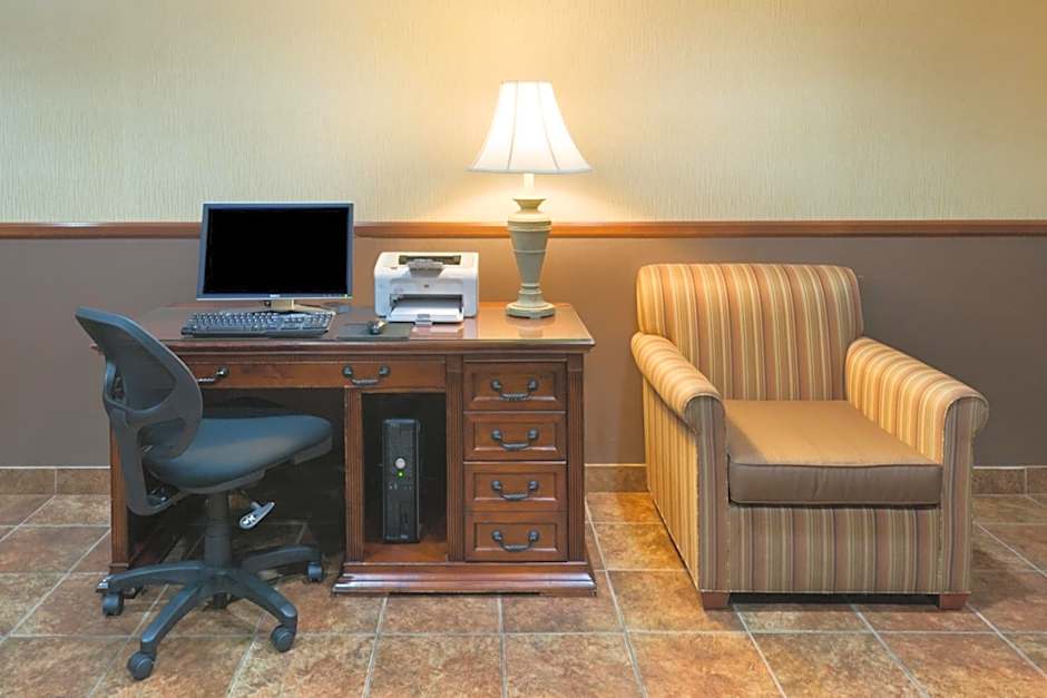 Holiday Inn Express Show Low By IHG