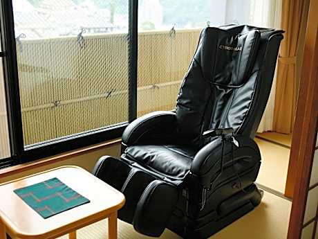 Luxury Japanese Style Room for 6 People