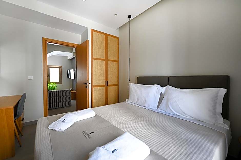 Eumorphia Studios & Apartments