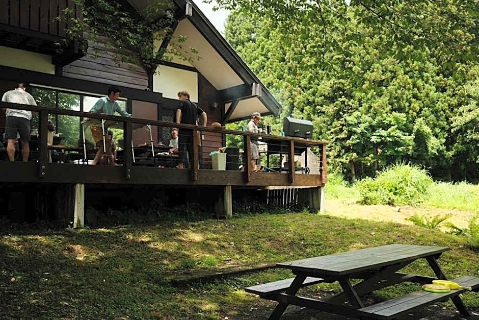 Tanigawa Valley Lodge & Coffee Roastery
